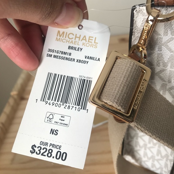 🌼Michael Kors Purse - Picture 6 of 11